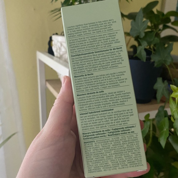 NIB Clinique | Moisture Surge Overnight Mask - Picture 3 of 4